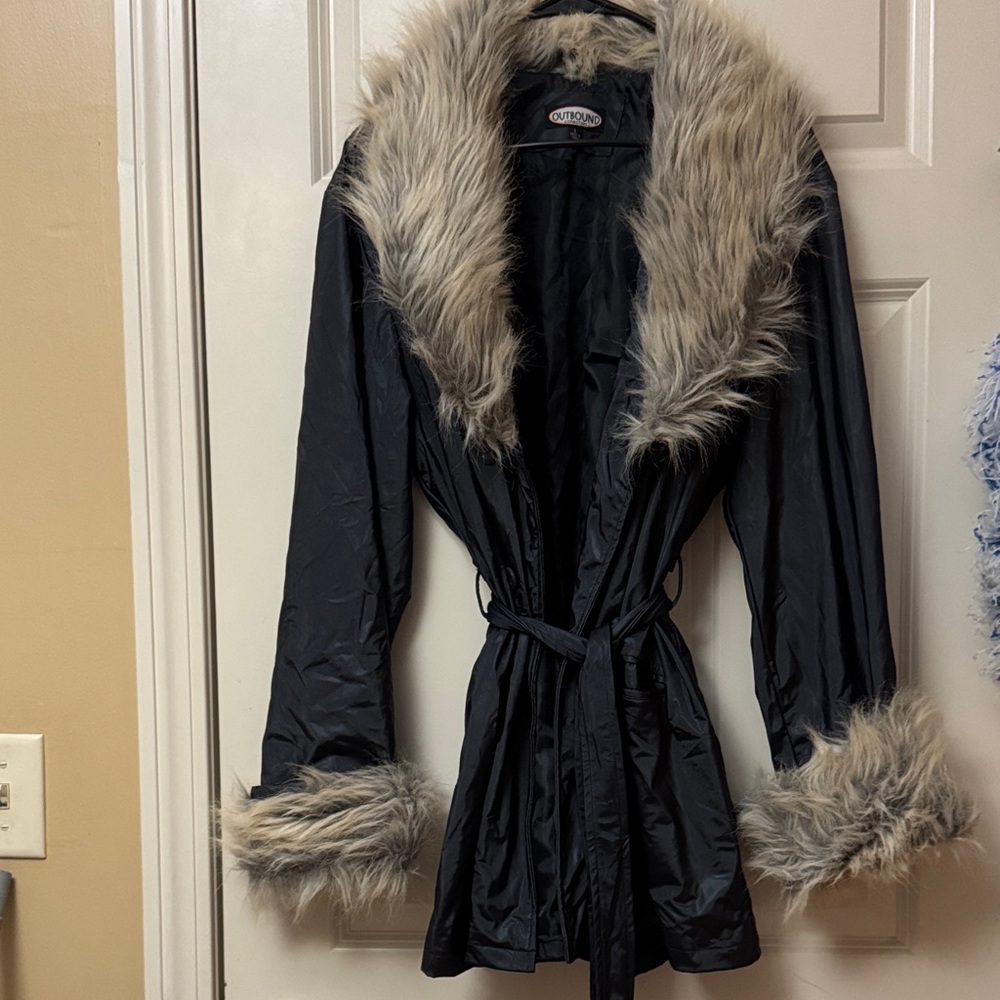 Faux Fur Trim Black Jacket